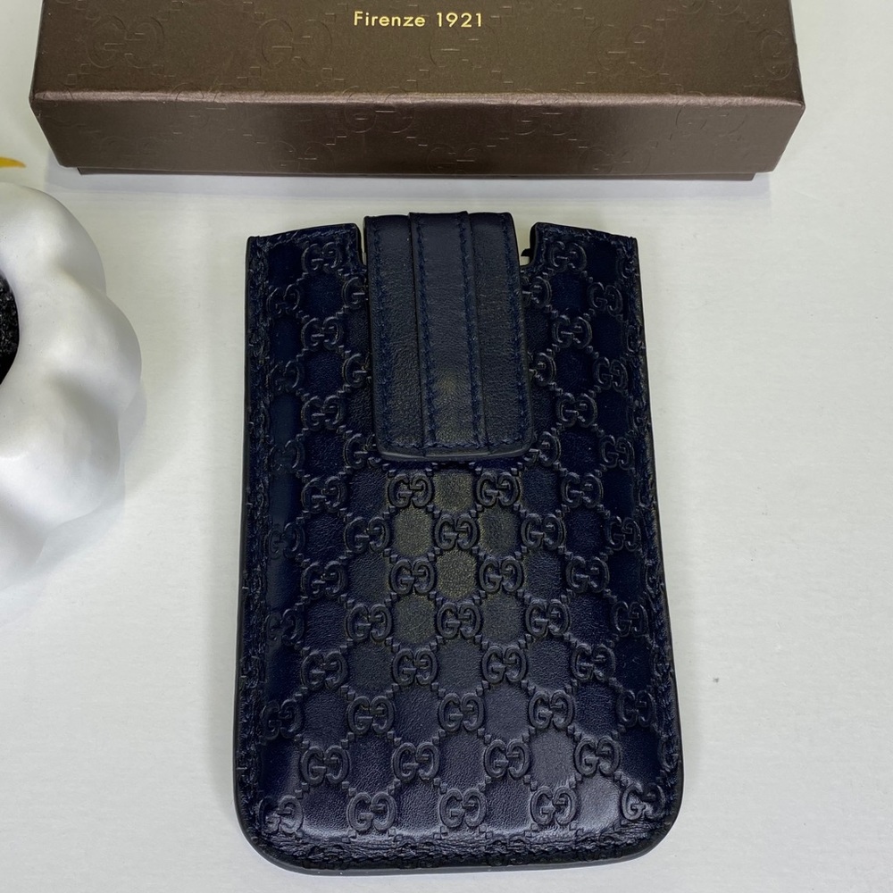 ‼️SALE‼️NEW Gucci 240188 phone case pouch Navy - Picture 2 of 6